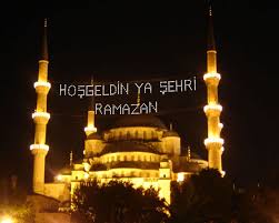 Ayların En Güzelinin Teşrifi