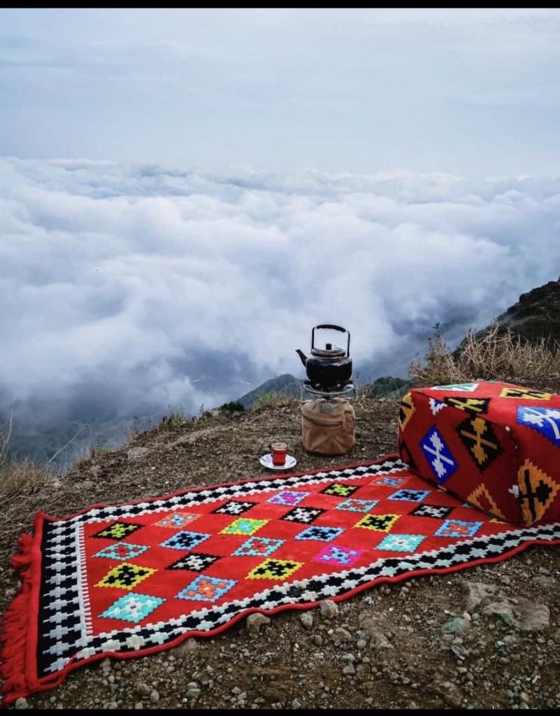 DEVE KERVANI (ANONİM HİKAYE )